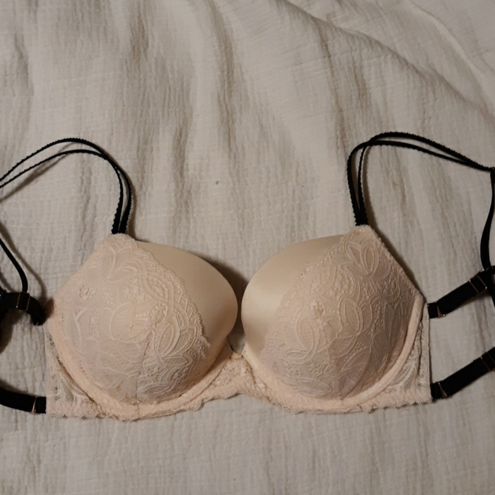 Victorias Secret Very Sexy Deep Plunge Bra